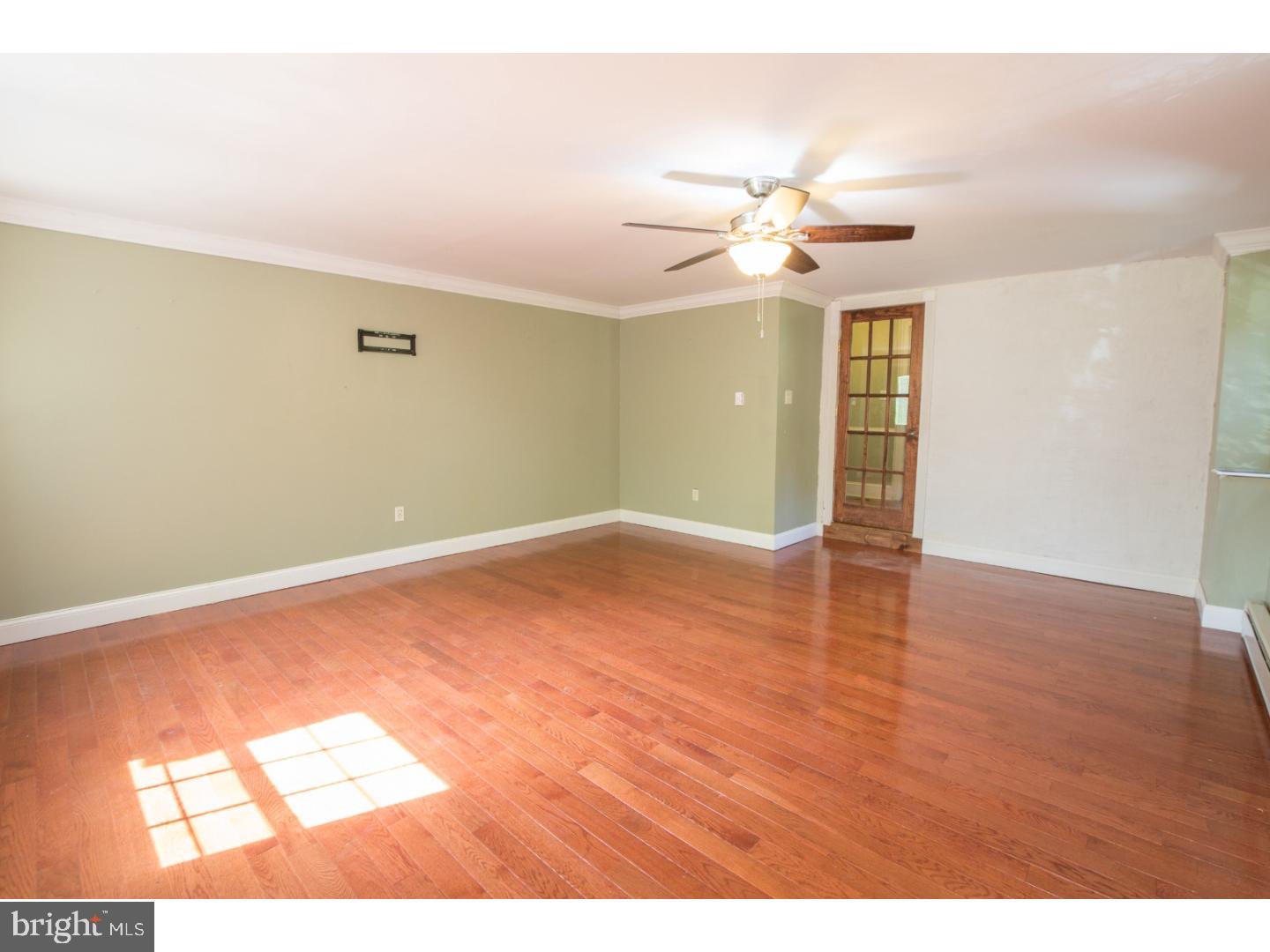 2004 Makefield Road Yardley, PA 19067 - Photo 9 of 25 Gallery Image 9