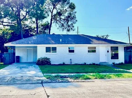 $269,000 | 564 Deerfield Road, Terrytown, LA 70056