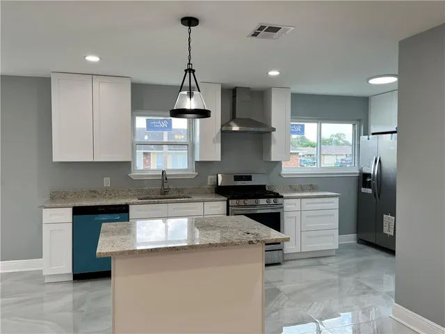 $269,000 | 564 Deerfield Road, Terrytown, LA 70056