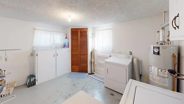 $335,000 | 620 West Lane, Lander, WY 82520
