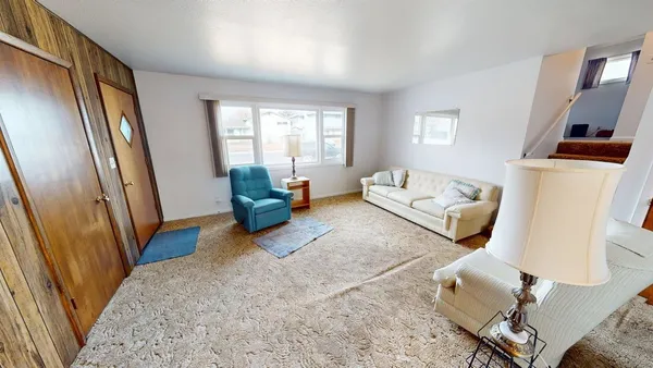 $335,000 | 620 West Lane, Lander, WY 82520