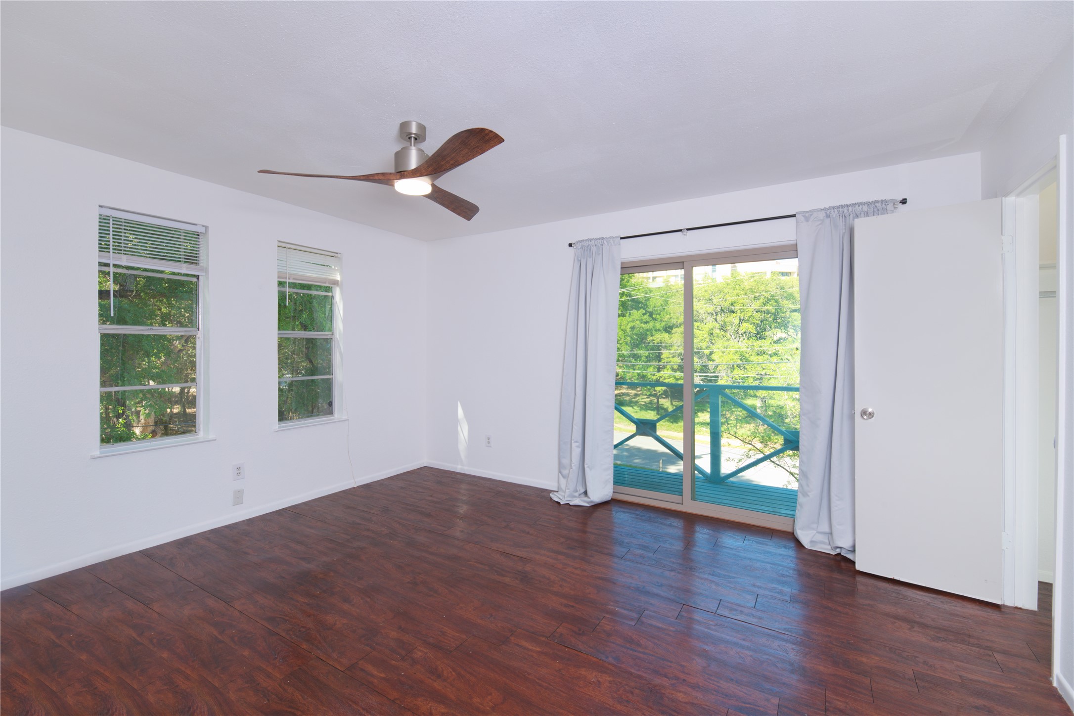 833 Ranch Road 12 San Marcos, TX 78666 - Photo 9 of 27