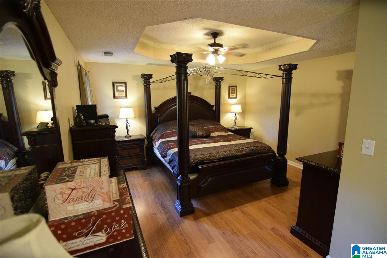 208 Greenfield Lane Alabaster, AL 35007 - Photo 18 of 41