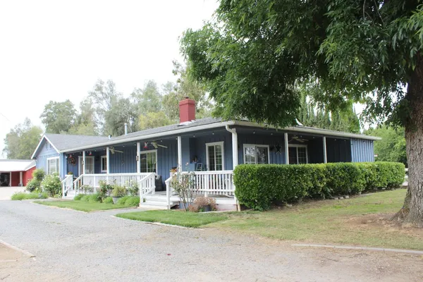 $739,900 | 2307 North Hayes Avenue, Fresno, CA 93723