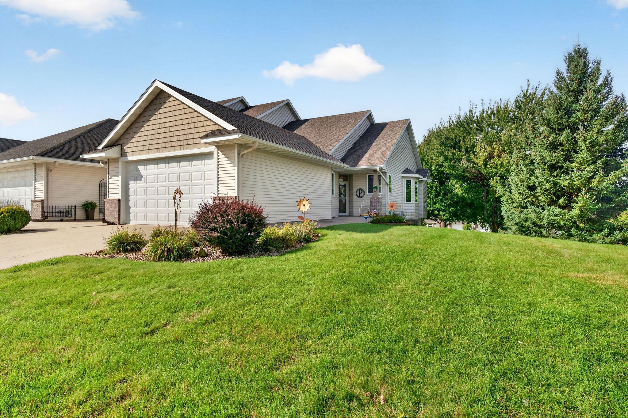 2048 Crimson Ridge Drive Northwest Rochester, MN 55901 - Photo 37 of 39 Gallery Image 37