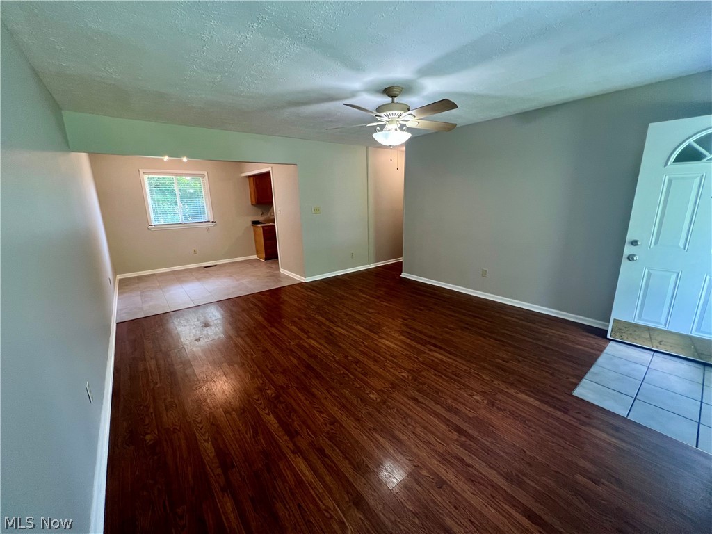 1490 Arcadia Road Kent, OH 44240 - Photo 4 of 30