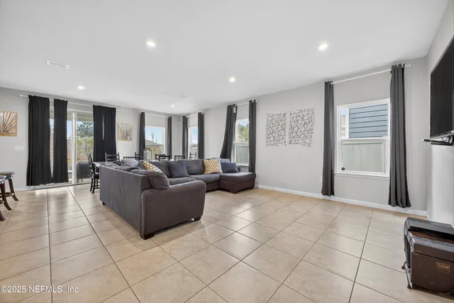 $479,900 | 1345 Tan Tara Trail, Jacksonville, FL 32221