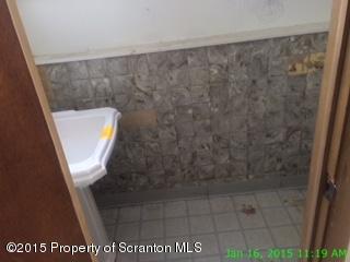 32 Lasalle Street Shavertown, PA 18708 - Photo 11 of 17 Gallery Image 11