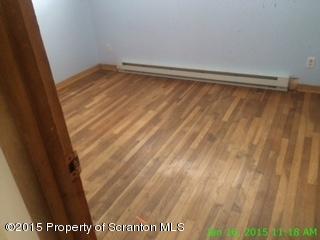 32 Lasalle Street Shavertown, PA 18708 - Photo 5 of 17 Gallery Image 5
