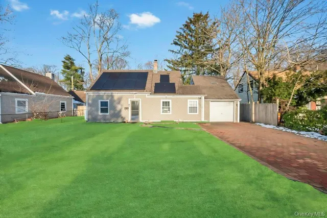 $698,888 | 66 Maplewood Drive, Westbury, NY 11590