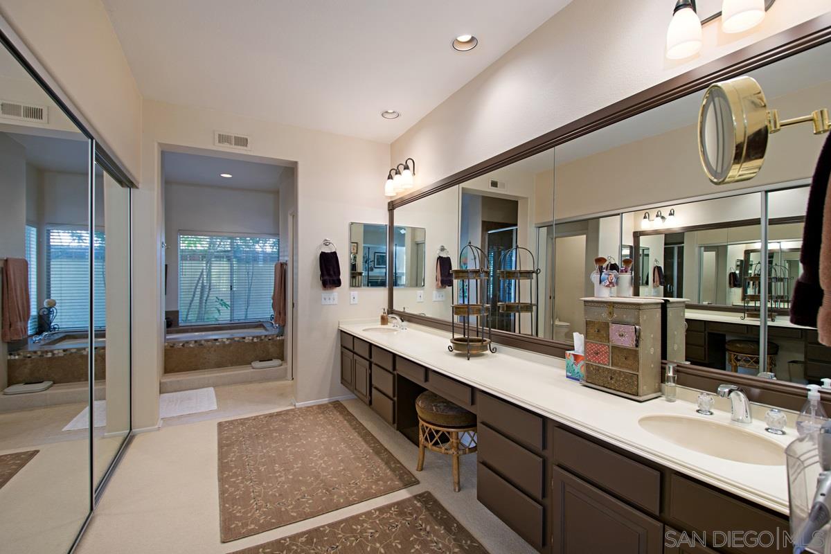 15849 Bent Tree Road Poway, CA 92064 - Photo 11 of 21