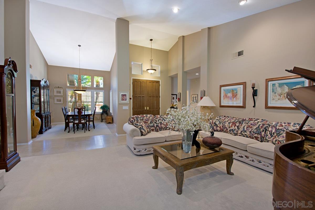 15849 Bent Tree Road Poway, CA 92064 - Photo 4 of 21