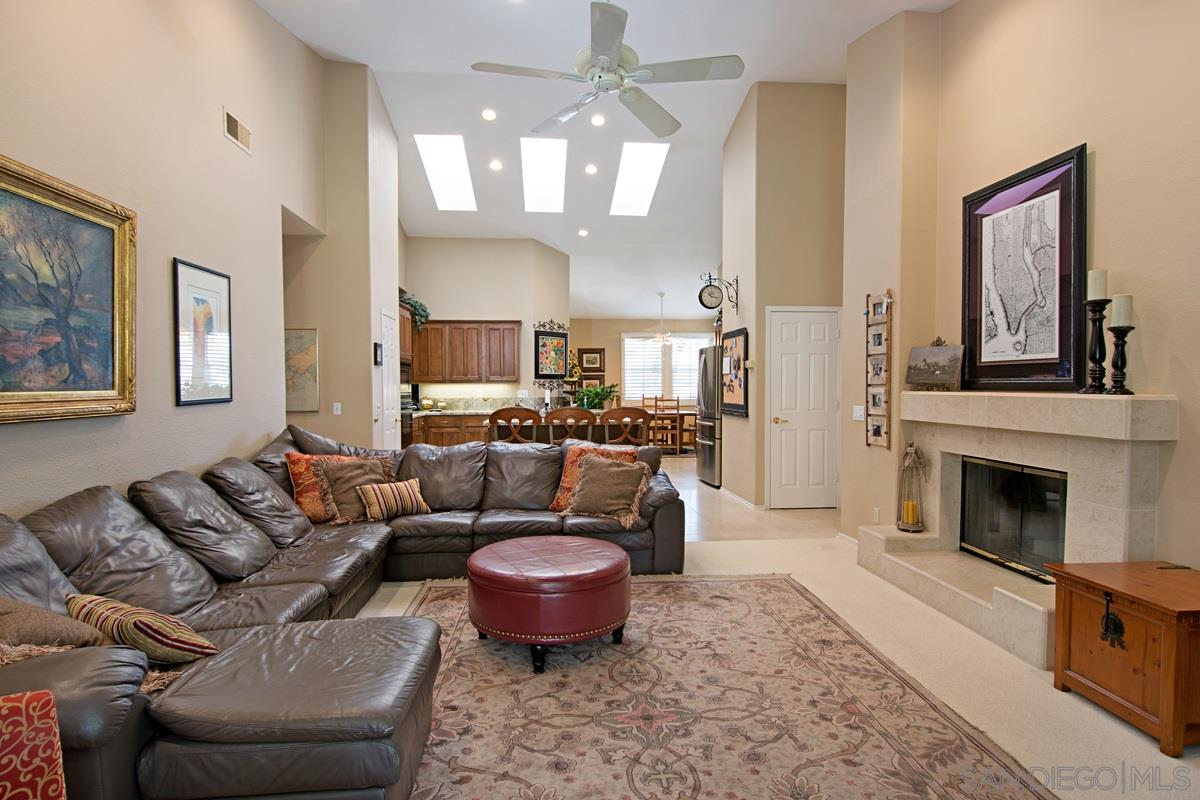 15849 Bent Tree Road Poway, CA 92064 - Photo 6 of 21