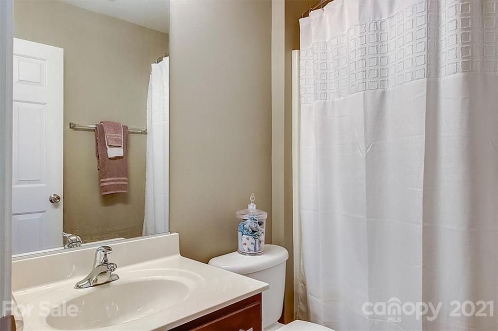 2483 Smith Cove Road Denver, NC 28037 - Photo 14 of 28 Gallery Image 14