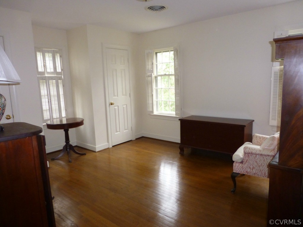 8631 Brown Summit Road North Chesterfield, VA 23235 - Photo 17 of 20 Gallery Image 17
