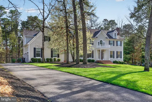 $899,900 | 9 Cliffswallow Drive, Medford, NJ 08055
