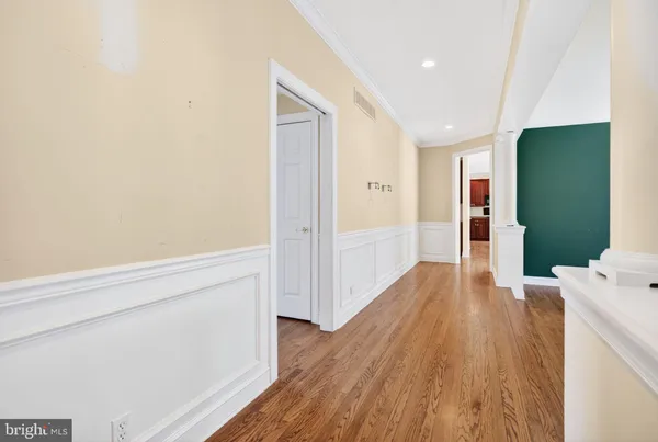 $899,900 | 9 Cliffswallow Drive, Medford, NJ 08055
