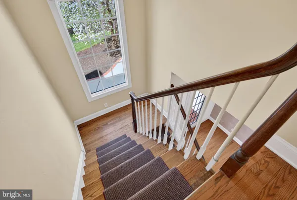 $899,900 | 9 Cliffswallow Drive, Medford, NJ 08055