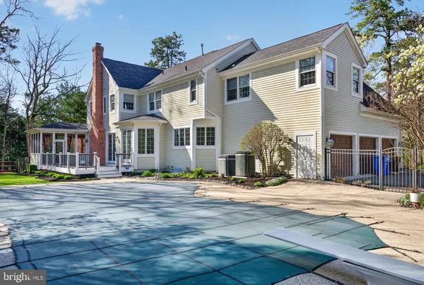 $899,900 | 9 Cliffswallow Drive, Medford, NJ 08055