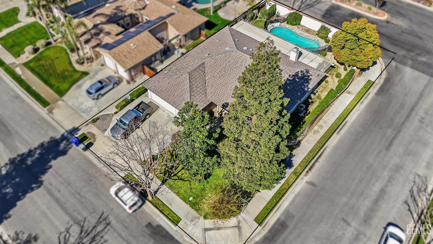 Undisclosed Address Bakersfield, CA 93311 - Photo 2 of 36