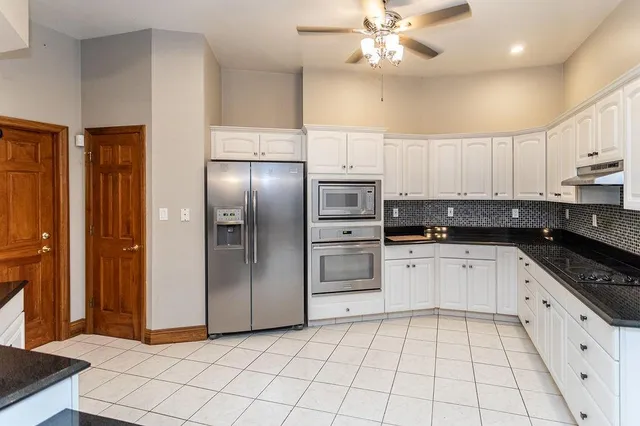 $525,000 | 87 Farmview Drive, Uniontown, PA 15401