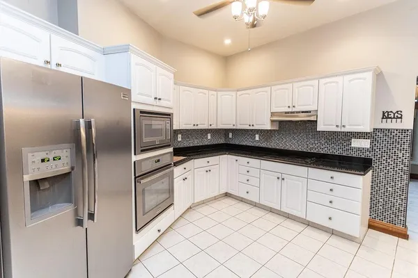 $525,000 | 87 Farmview Drive, Uniontown, PA 15401