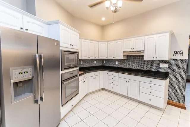 $525,000 | 87 Farmview Drive, Uniontown, PA 15401