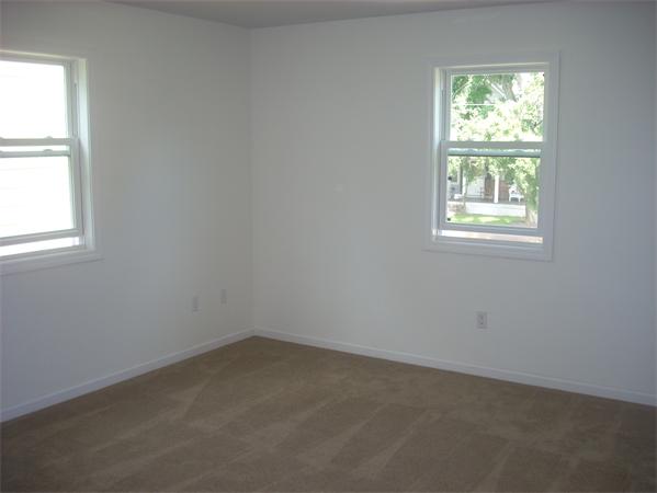 33 Nevada Street Springfield, MA 01107 - Photo 11 of 19