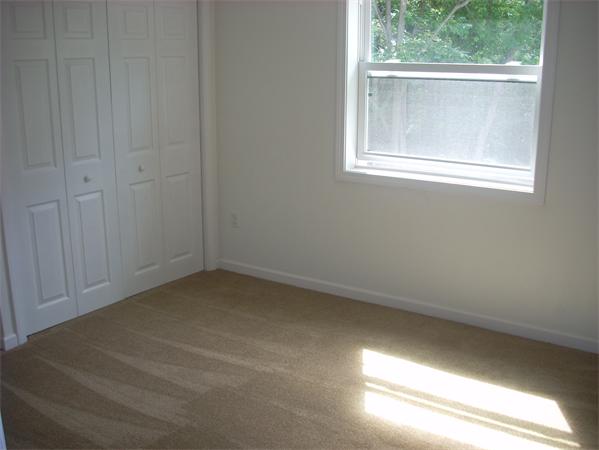 33 Nevada Street Springfield, MA 01107 - Photo 12 of 19