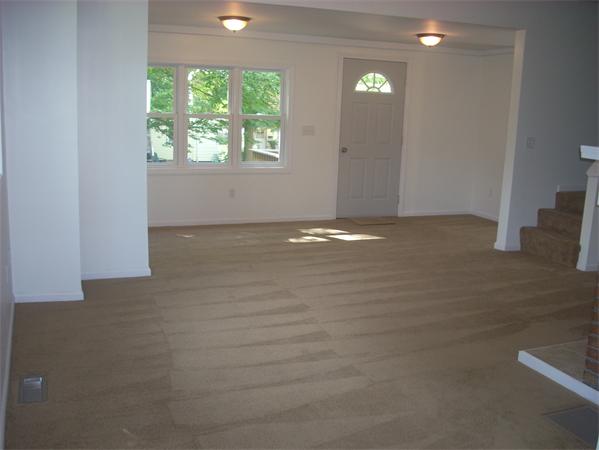 33 Nevada Street Springfield, MA 01107 - Photo 7 of 19
