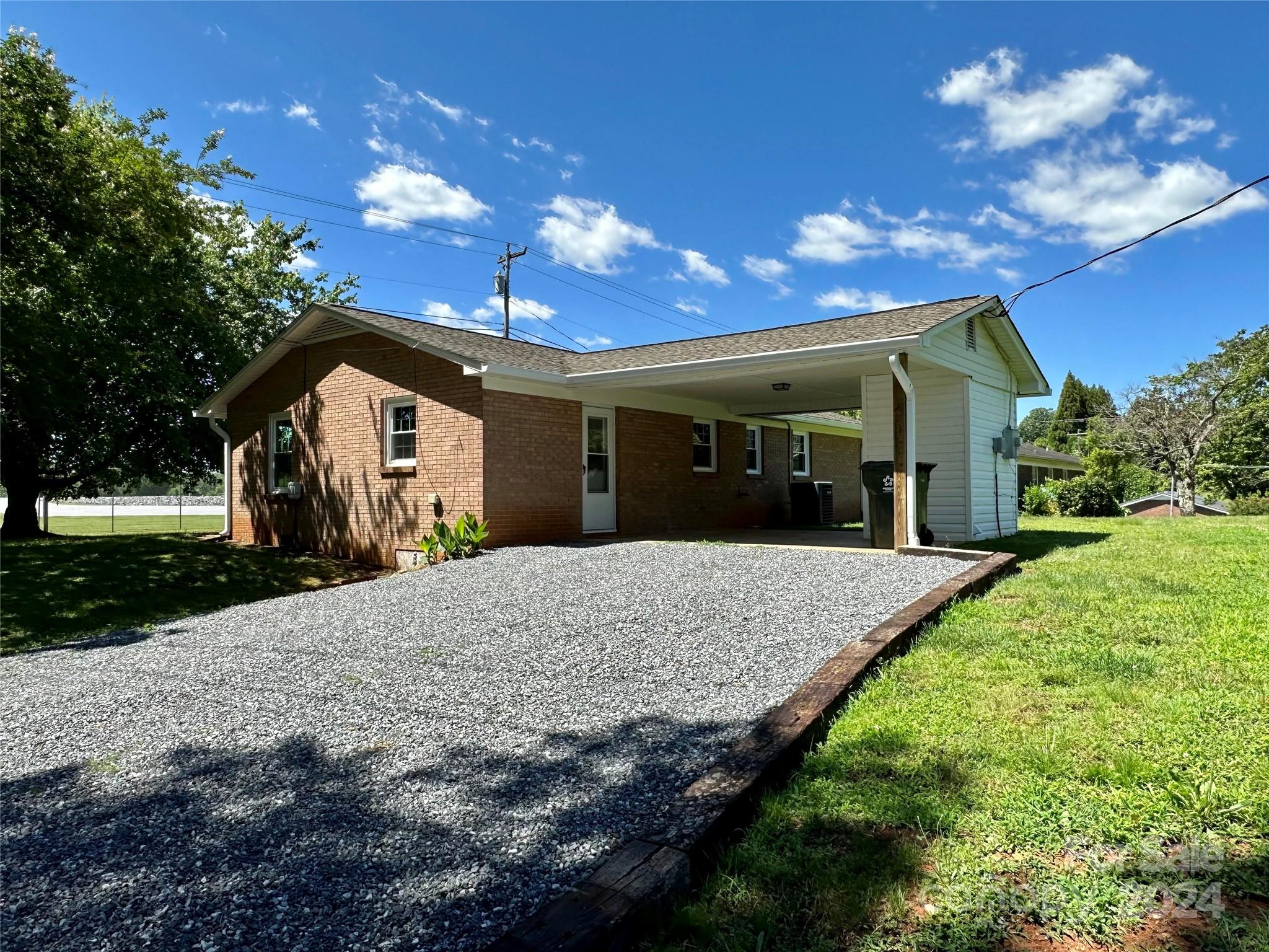 147 Mt Herman Road Hudson, NC 28638 - Photo 2 of 13 Gallery Image 2
