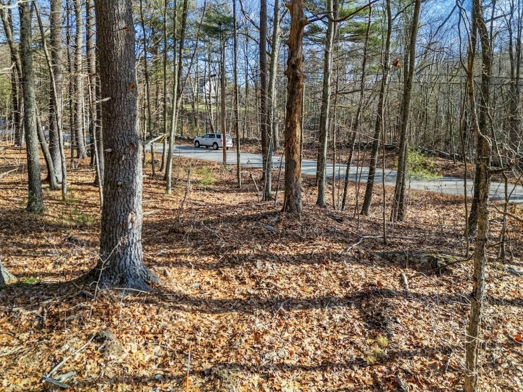 429 Howard Street Northborough, MA 01532 - Photo 4 of 9