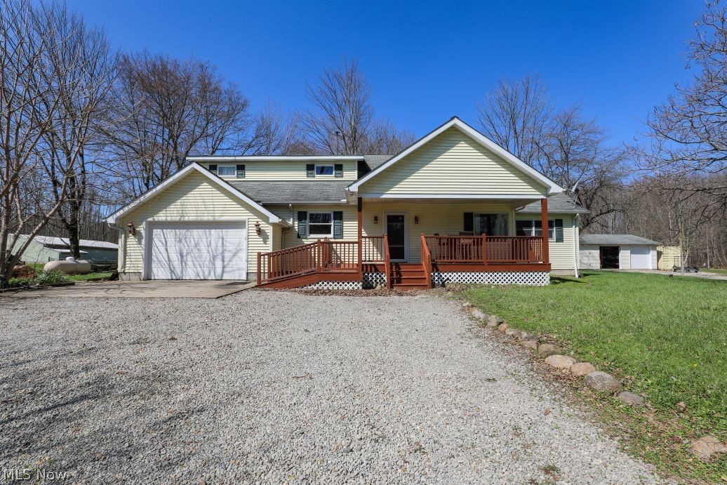 8651 Freedom Road Windham, OH 44288 - Photo 4 of 47 Gallery Image 4