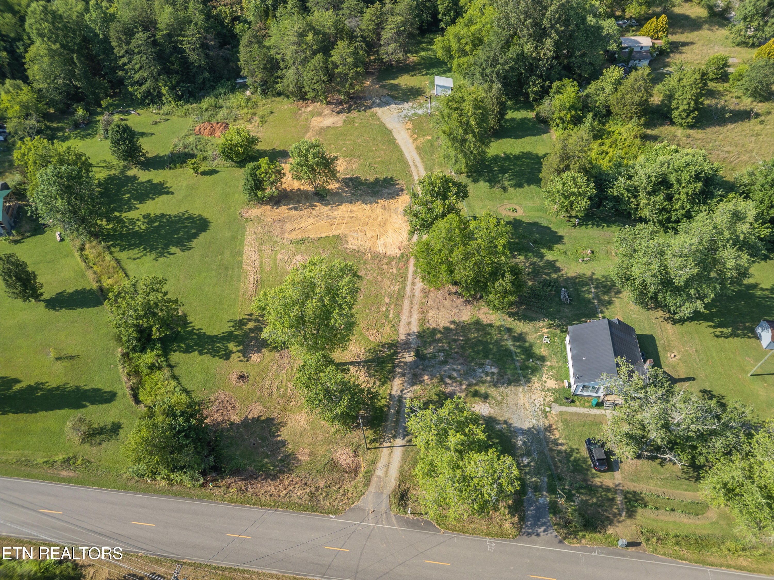 8705 North Ruggles Ferry Pike Strawberry Plains, TN 37871 - Photo 12 of 27 400-2