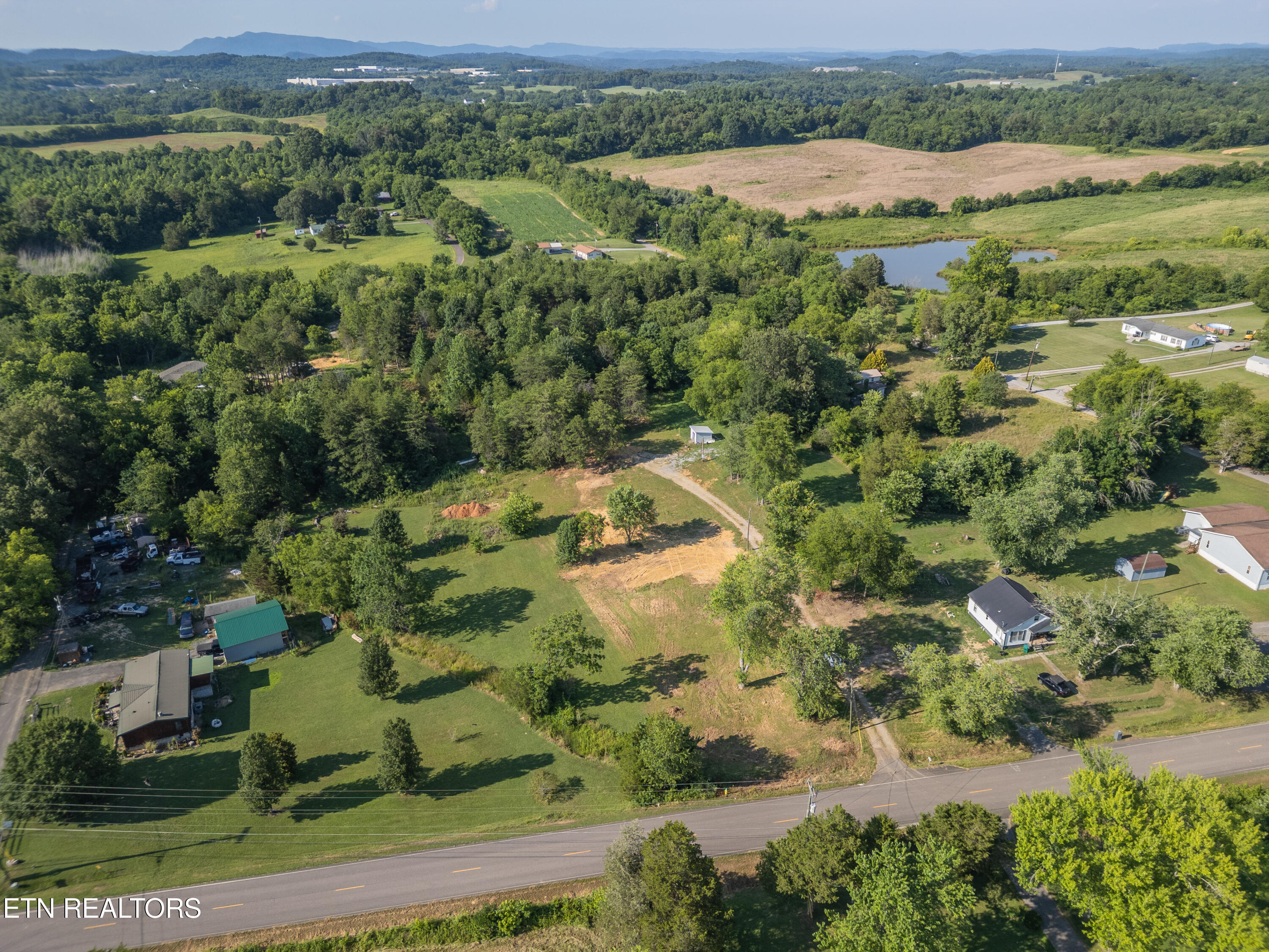 8705 North Ruggles Ferry Pike Strawberry Plains, TN 37871 - Photo 14 of 27 400-3