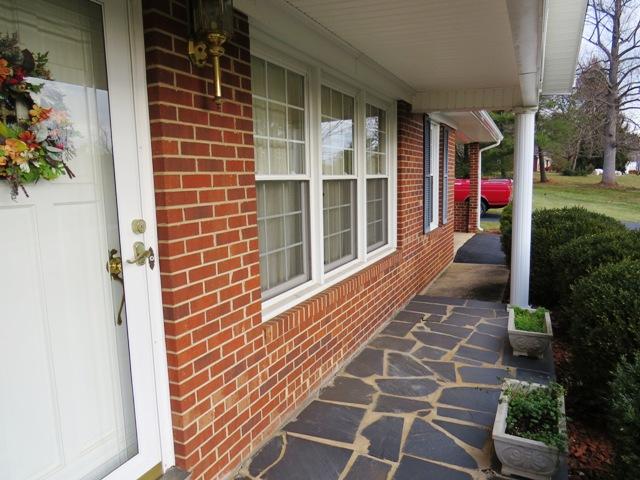 6813 Oak Level Road Bassett, VA 24055 - Photo 4 of 39 FRONT PORCH