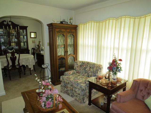 6813 Oak Level Road Bassett, VA 24055 - Photo 9 of 39 LIVING ROOM