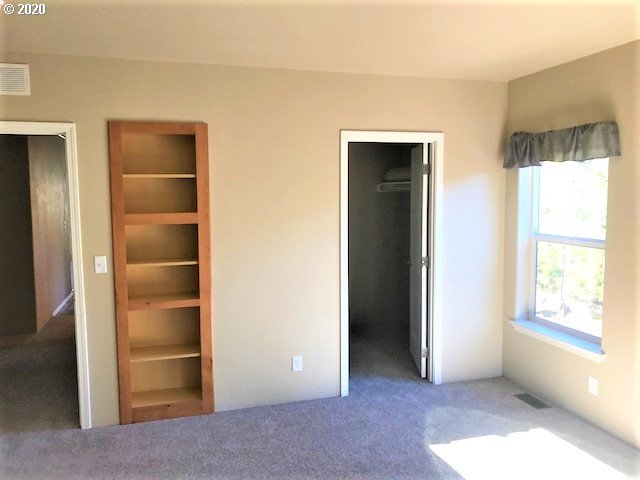 5785 Hubbard Road Umpqua, OR 97486 - Photo 13 of 32 Gallery Image 13