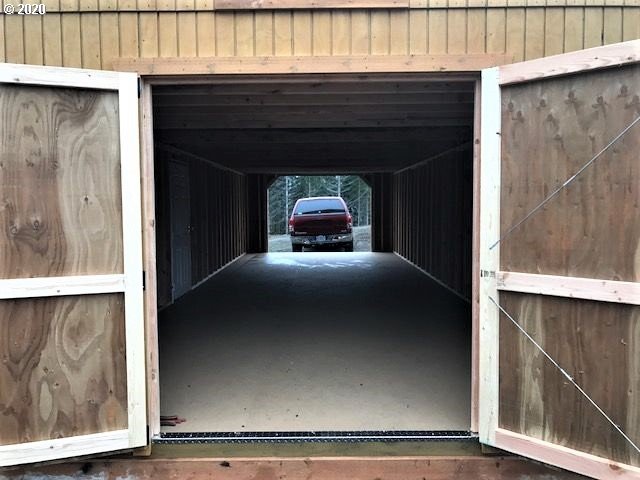 5785 Hubbard Road Umpqua, OR 97486 - Photo 23 of 32 Gallery Image 23