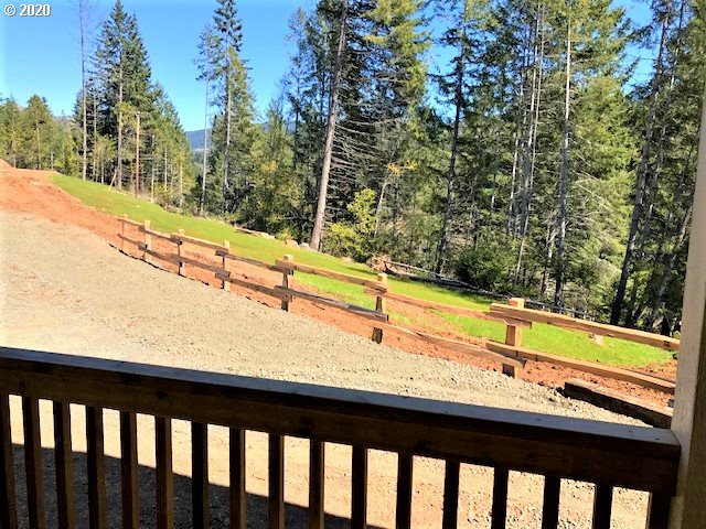 5785 Hubbard Road Umpqua, OR 97486 - Photo 28 of 32 Gallery Image 28