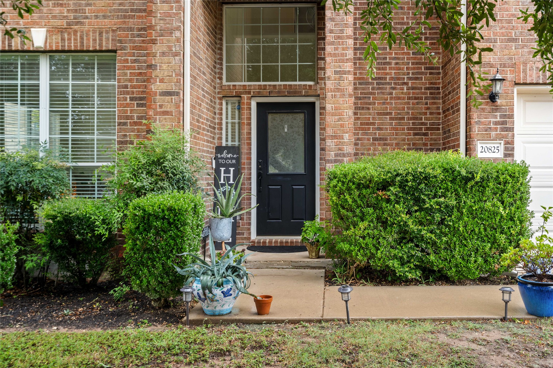 20825 Kearney Hill Road Pflugerville, TX 78660 - Photo 2 of 30 Welcome Home!
