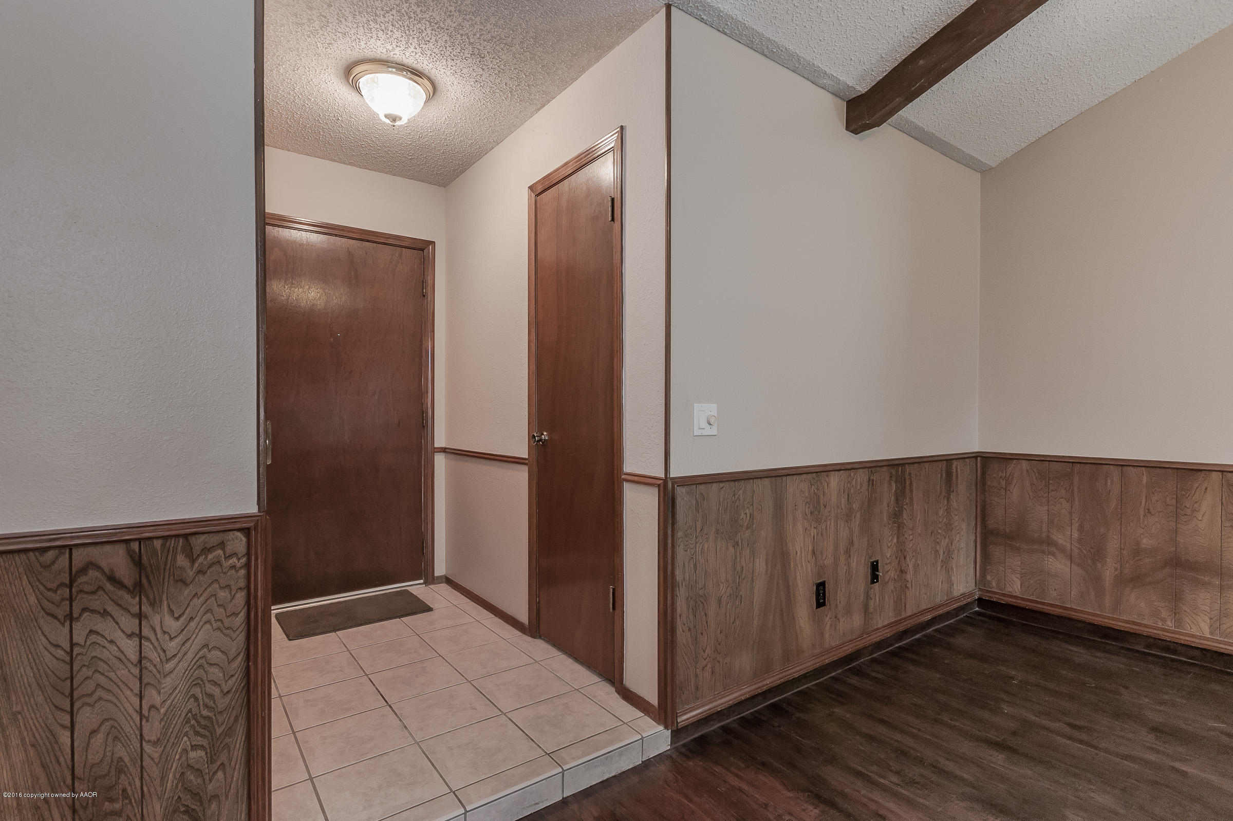5312 Wheeler Lane Amarillo, TX 79110 - Photo 2 of 20 a view of an empty room