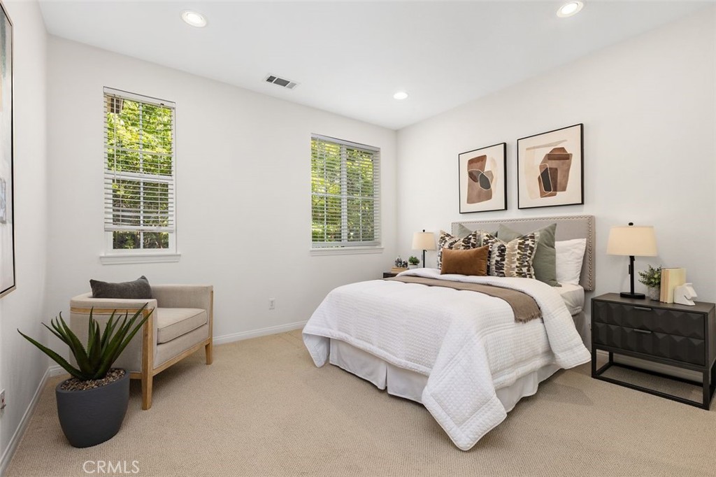 152 Treehouse Irvine, CA 92603 - Photo 24 of 71