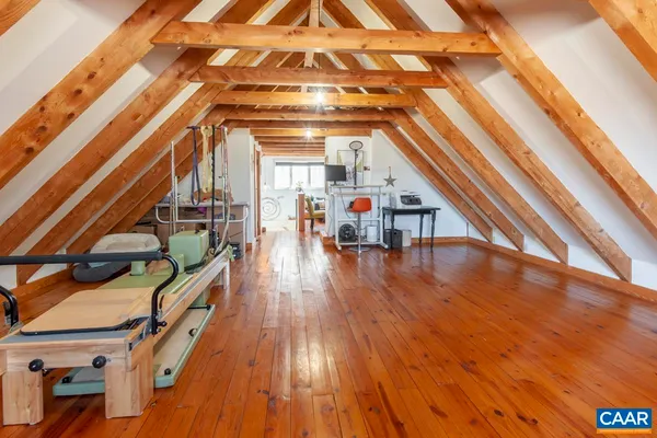 $675,000 | 5875 Burnett Lane, Advance Mills, VA 22968