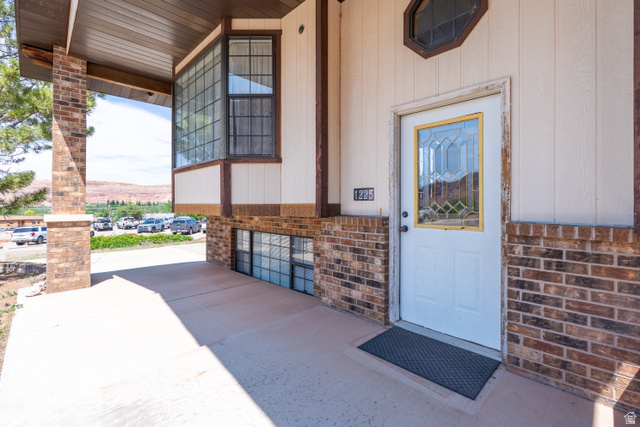 1225 South Boulder Avenue Moab, UT 84532 - Photo 2 of 46