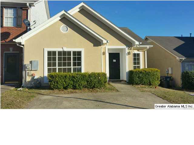 752 3rd Street Northeast Alabaster, AL 35007 - Photo 1 of 10