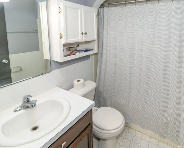 $350,000 | 8188 County Road 480 South, Newburgh, IN 47630