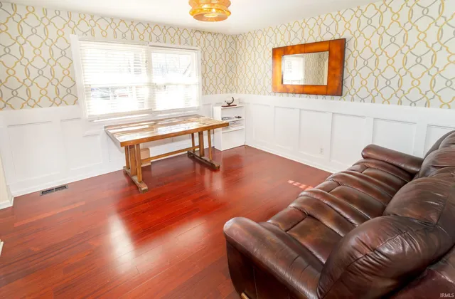 $350,000 | 8188 County Road 480 South, Newburgh, IN 47630