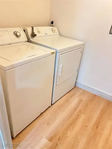 $1,600 | 2200 South Fort Apache Road, Unit 2123, Las Vegas, NV 89117