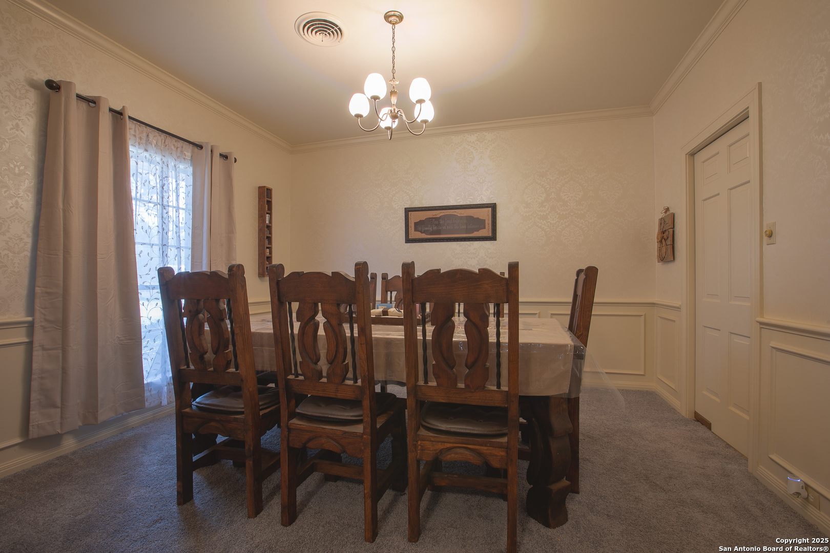 1017 East Trinity Street Pearsall, TX 78061 - Photo 8 of 25